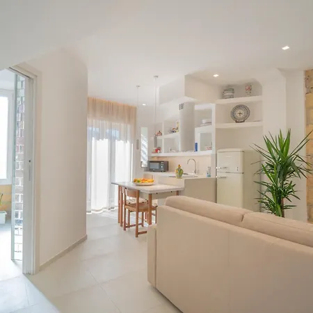 Διαμέρισμα Daira 103 Luxury Sulle Mura Di