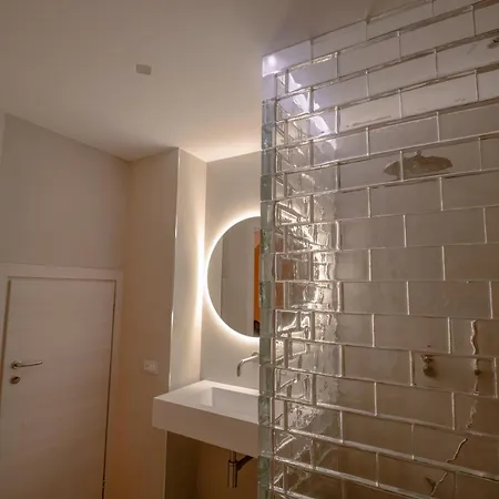 Daira 103 Luxury Sulle Mura Di Lejlighed Cefalù